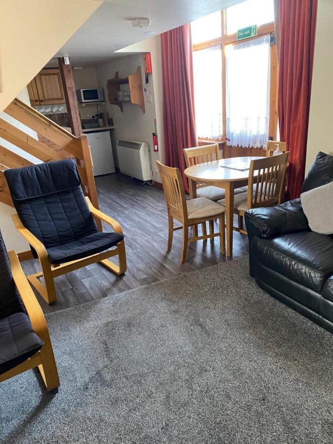 Parkmore Holiday Cottages Dufftown Luaran gambar