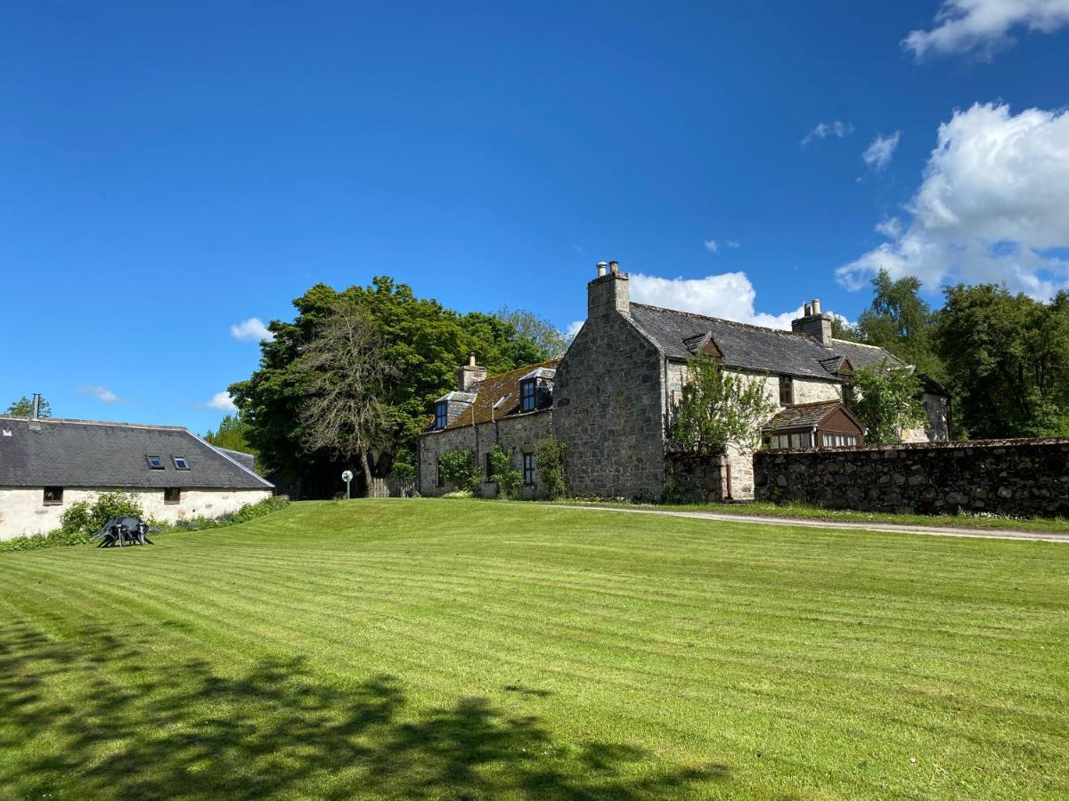 Parkmore Holiday Cottages Dufftown Luaran gambar