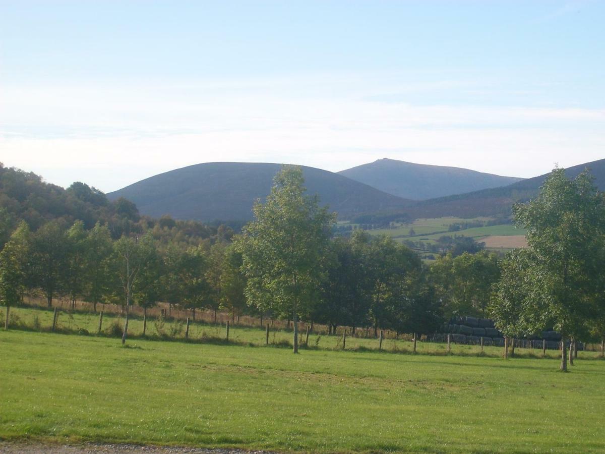 Parkmore Holiday Cottages Dufftown Luaran gambar